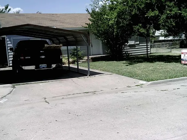 1801 NW Ozmun Ave, Lawton, OK 73507