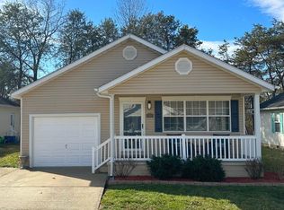 16 Sunwatch Dr, Huntington, WV