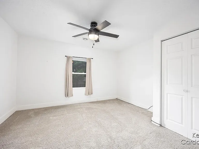 443 Barth Ave SE — Photo 14