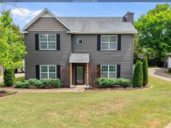 111 Ivy Cir, Pelham, AL 35124