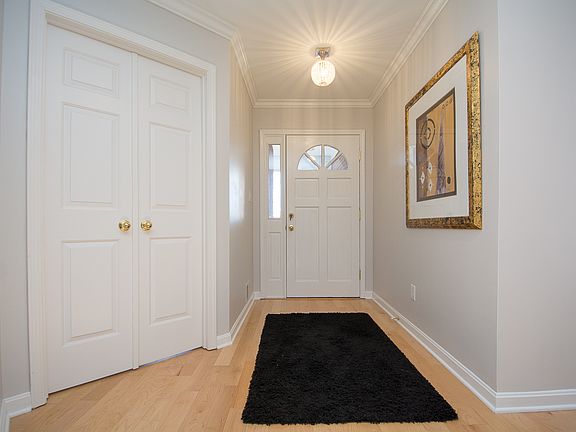 3rd image of 12123 Belmont Park Cir