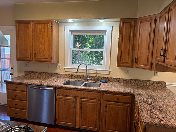 2nd image of 1339 California Dr
