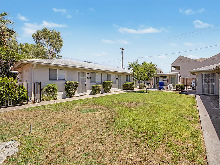 2209-2211 S Granada Dr #2209-A — Photo 24