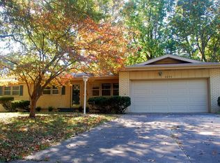 3057 S Greenbrier St, Springfield, MO 65804