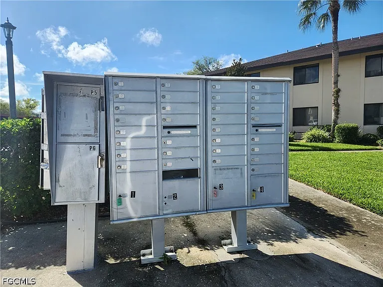 1064 Villa Dr #C103 — Photo 25