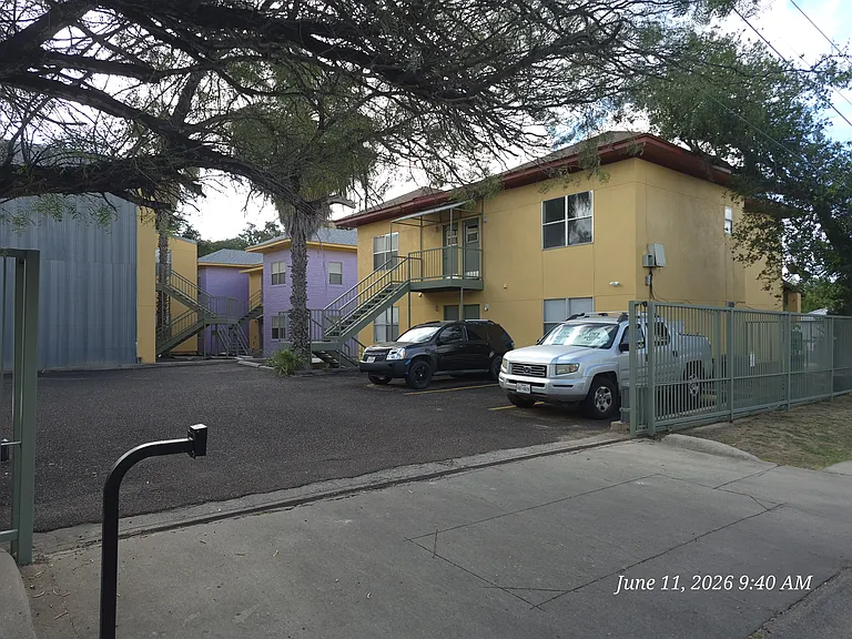 1005 Hendricks Ave #1002-3 — Photo 16