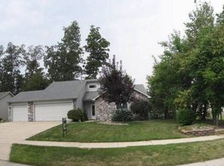 5233 Millwright Pl, Fort Wayne, IN 46835