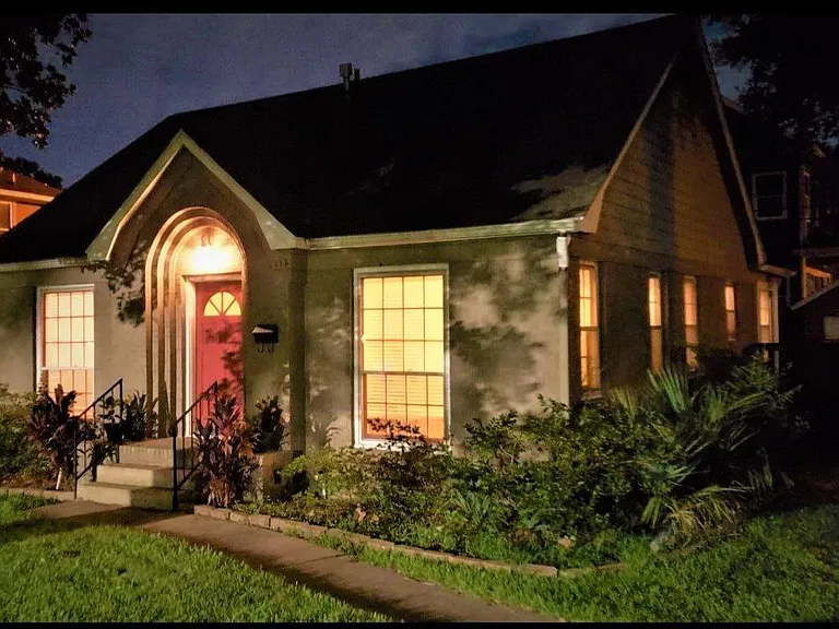 411 Graceland St — Photo 4