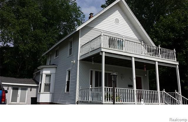 1st image of 543 N 2nd St