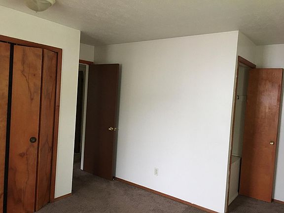 5th image of 4422 Cherryhurst Dr
