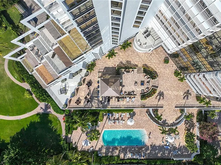 4751 Gulf Shore Blvd N #1408 — Photo 40