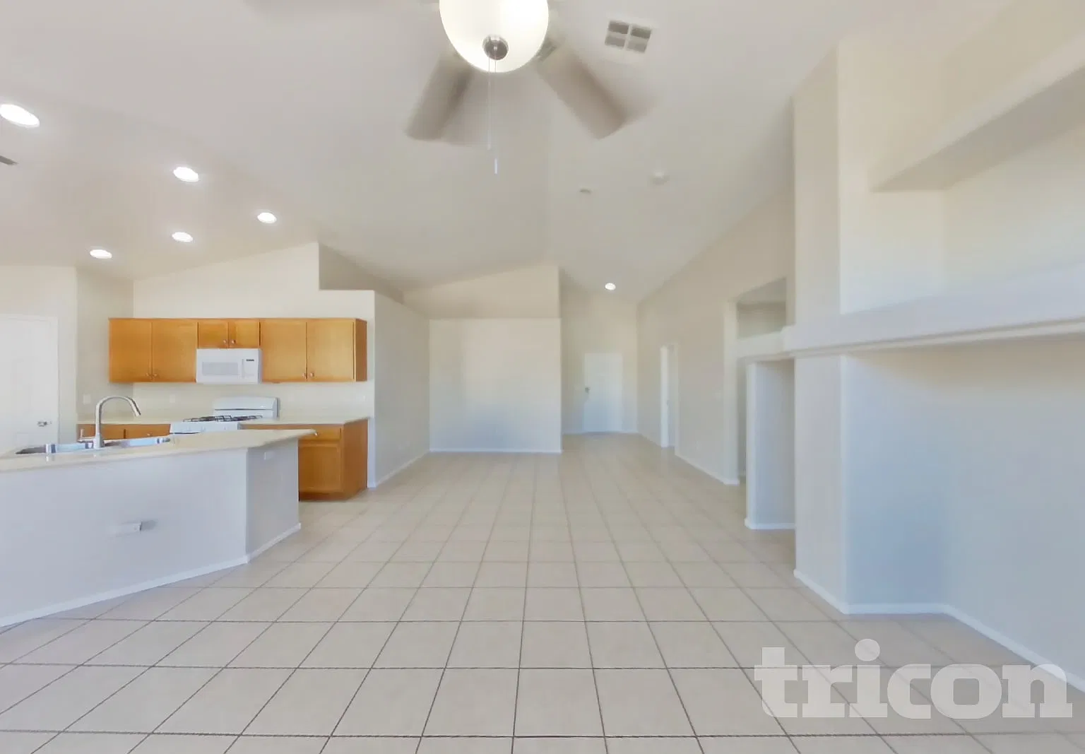 2132 Meadow Green Avenue North Las Vegas NV — Photo 2
