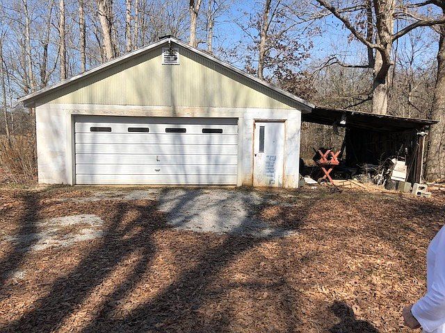 2nd image of 1301 County Road 92