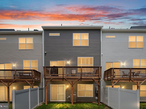2nd image of 4114 Bolton Ct