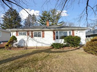 1008 Oregon St, Waterloo, IA 50702