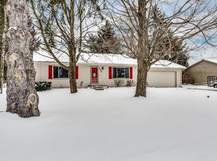 163 Fonro Dr, Brighton, MI