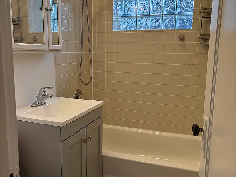 1216 W North Shore Ave #1N — Photo 14