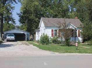 312 S Otter Creek Rd, Streator, IL 61364