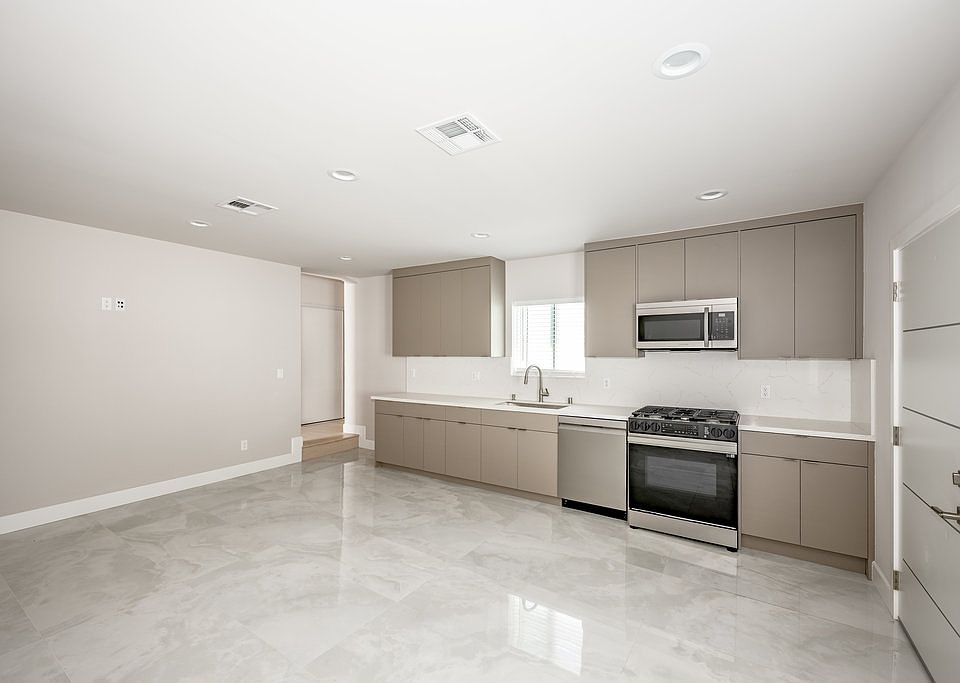 1st image of 6148 Morella Ave
