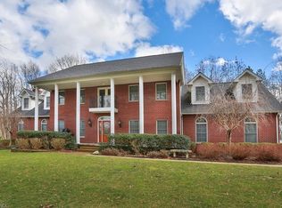 1577 Rivers Edge Dr, Valley City, OH 44280