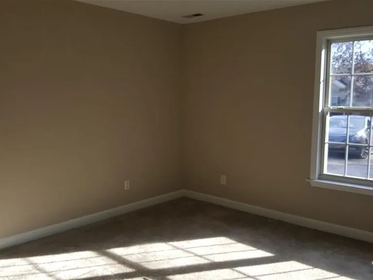3204 Stedman Dr — Photo 10