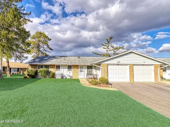 50B Buckingham Drive, Manchester, NJ 08759