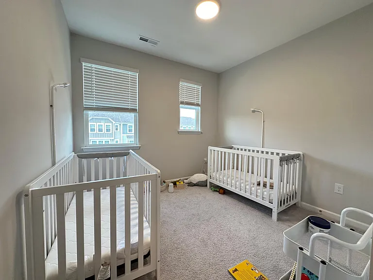 1002 Manorhaven Dr — Photo 5