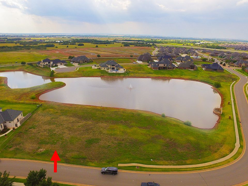 1st image of Carriage Way