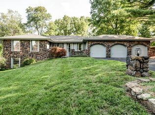 2114 E Cardinal St, Springfield, MO 65804