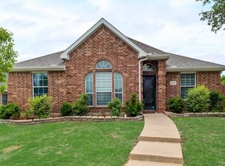 6705 Bright Ct, Garland, TX 75043