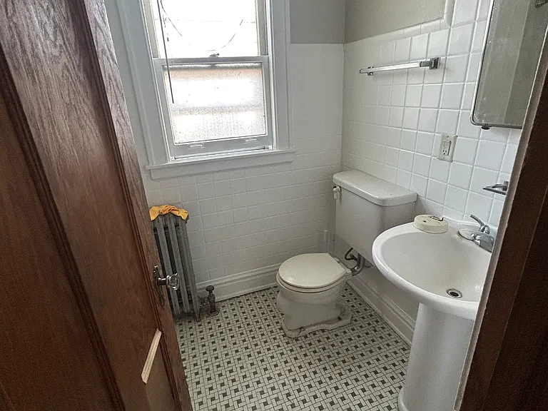7215 13th St #2W — Photo 4