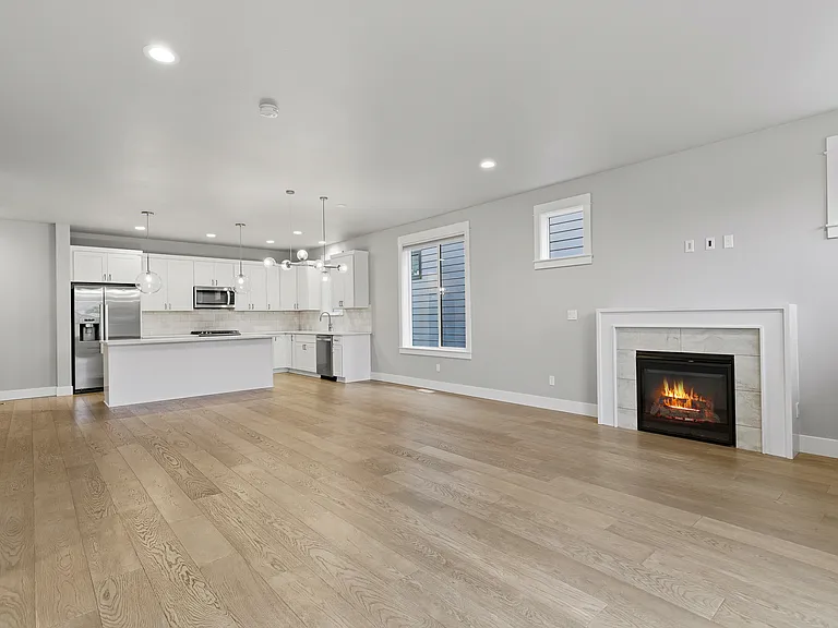 1118 SW Dottie Ct — Photo 4
