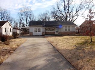 632 W Crestview St, Springfield, MO 65807