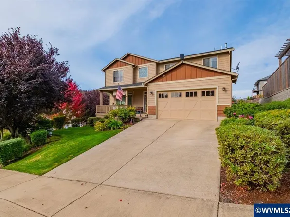 2747 Conner St NW, Salem, OR 97304