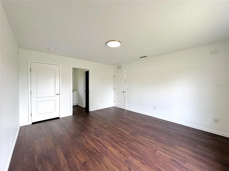 102 Edison St — Photo 11