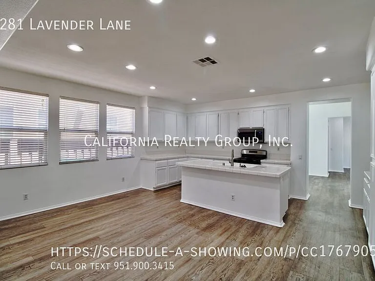 1281 Lavender Ln — Photo 17
