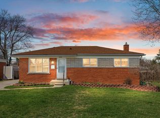27317 Welsh Dr, Warren, MI