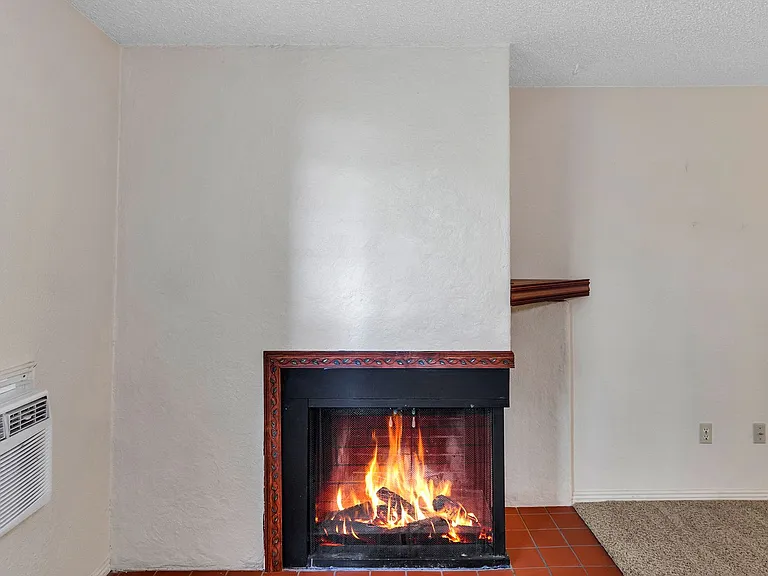 125 Franklin Ave #412 — Photo 13