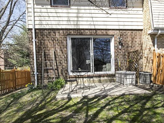 4th image of 401 Nettle Hill Ln