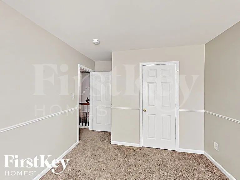 5705 Lindley Crescent Dr — Photo 13