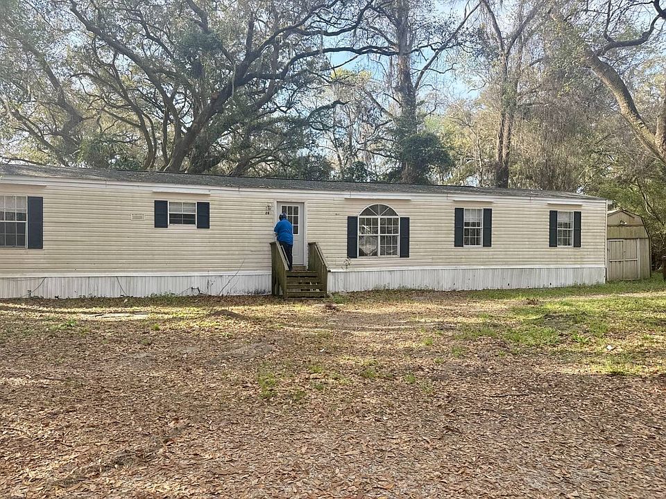 1st image of 28 Westgate Cir