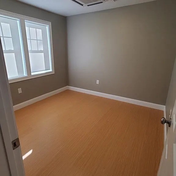 10 Ashton St #1 — Photo 9