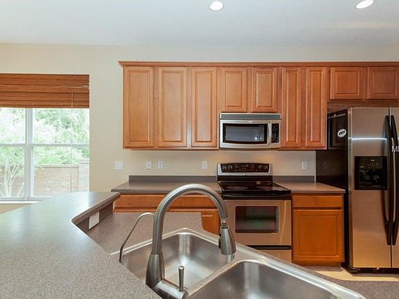 5th image of 9924 Cypress Vine Dr