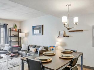 401 Hunt Club Rd, Blacksburg, VA 24060