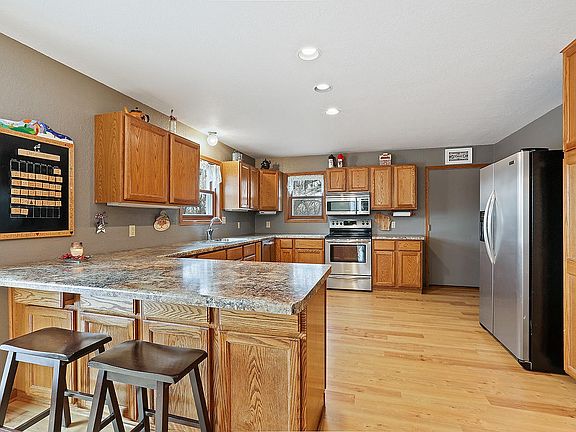 3rd image of N5646 Kathryn Dr