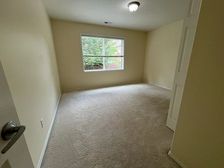 3615 NW Lansbrook Ter — Photo 34