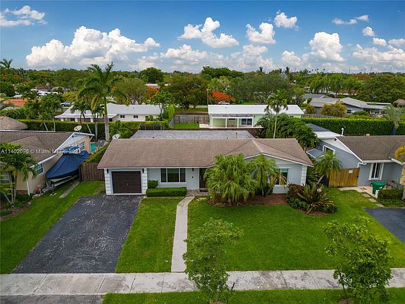 4th image of 12265 SW 105th Ln