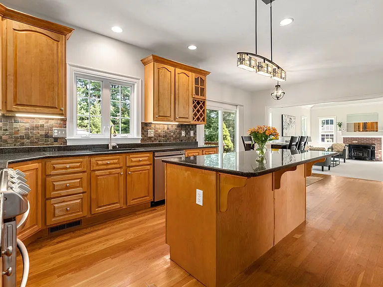 13 Breakneck Hill Rd — Photo 15