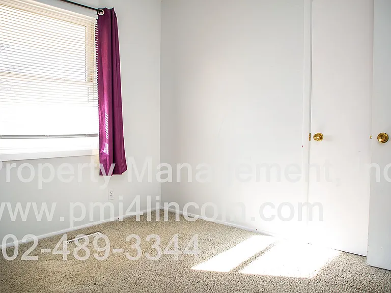 8030 N Hazelwood Dr — Photo 21