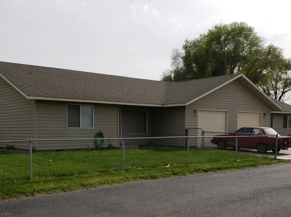 580 SE 6th St, Hermiston, OR 97838